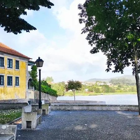 Willa Charming Close To Quinta Da Barca