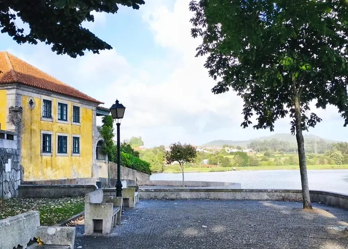 Villa Charming Close To Quinta Da Barca